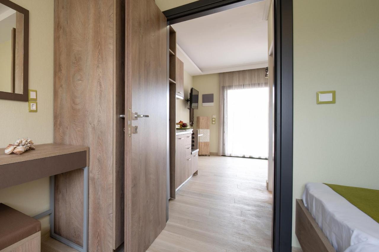 Aelia Suites Valtí Buitenkant foto